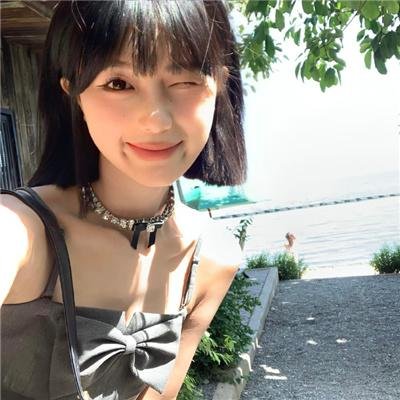 尾随 海报